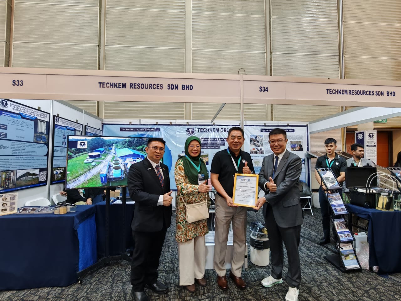 WhatsApp Image 2024-10-29 at 09.02.52